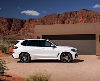 BMW X5 M Sport - Powerful, sporty high-rise luxury car for those who love driving experience